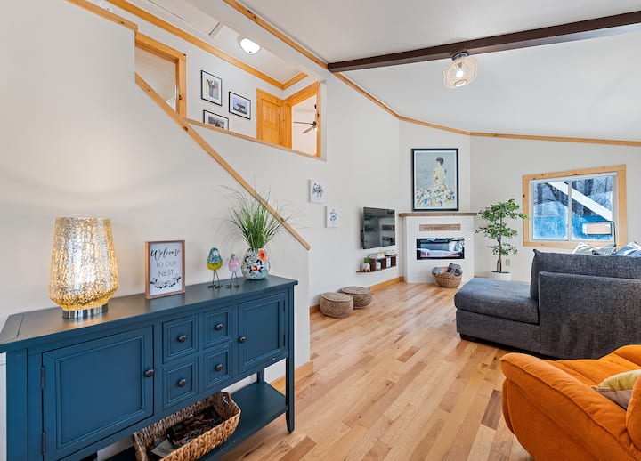 Enjoy Fabulous Home W/hot Tub-private-amenities - Maggie Valley, NC