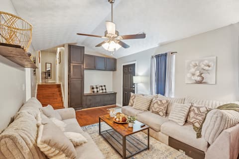 3-bed Lake Jackson Escape - Turtle Cove Hideaway