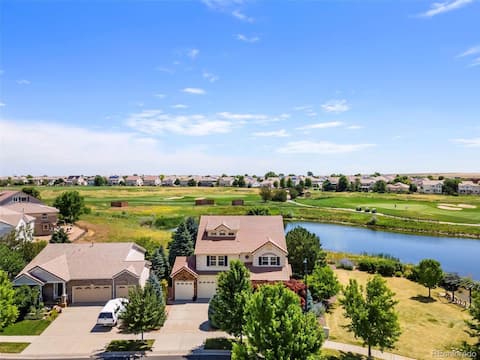Popular Airbnb listing: Deluxe Denver Retreat: Lake, Golf & Mountain Views in Gateway Green Valley Ranch
