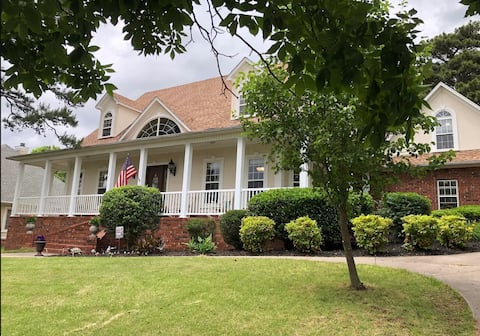 Pleasant View 5br/3bath Home