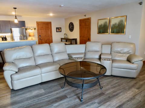 #35 Lake View Sleeps 5