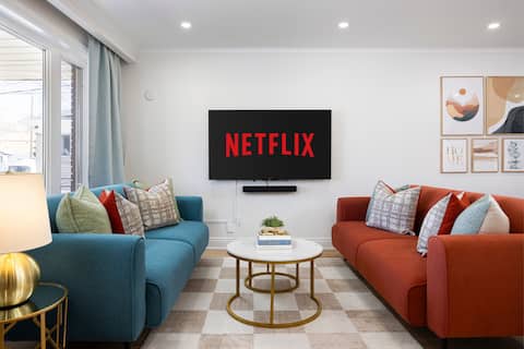 Successful Airbnb property: Fun Group Getaway | Great Location | Yonge+Steeles in Willowdale