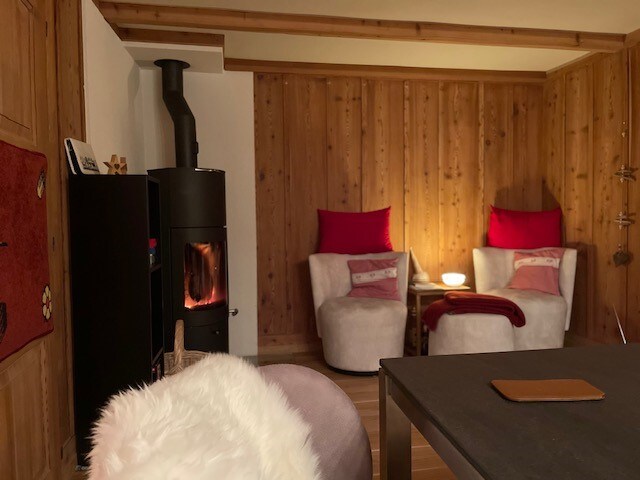 Top performing Airbnb: Romantic house (80 m²) in the Valais mountains in Bellwald
