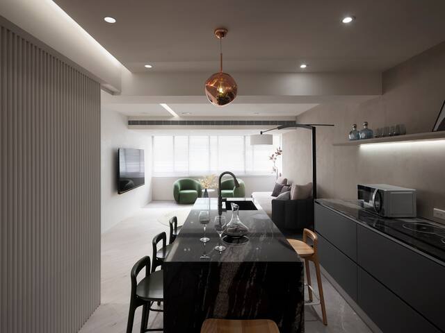 Vastness /捷運南京復興3號出口/台北小巨蛋/遼寧街夜市/七條通/3樓 gallery image 3