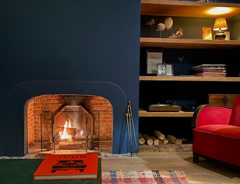 Top Airbnb: Unique holiday home with outdoor swimming pool. in Vlaanderen