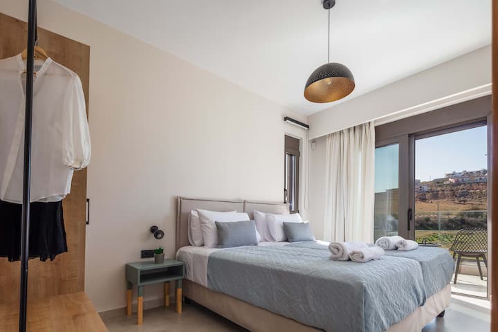 一楼的双床卧室（ 1号公寓）