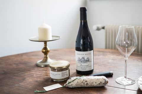 The Cellar apartment