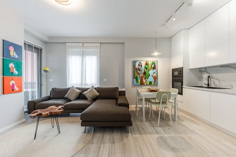 The Funky Apartment | Free Parking & Balcony