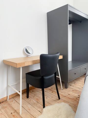 Cozy Apartment in porte de Hal gallery image 5