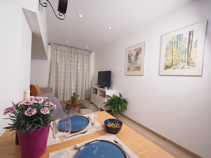 Studio Cosy Fleur De Lys - Versailles