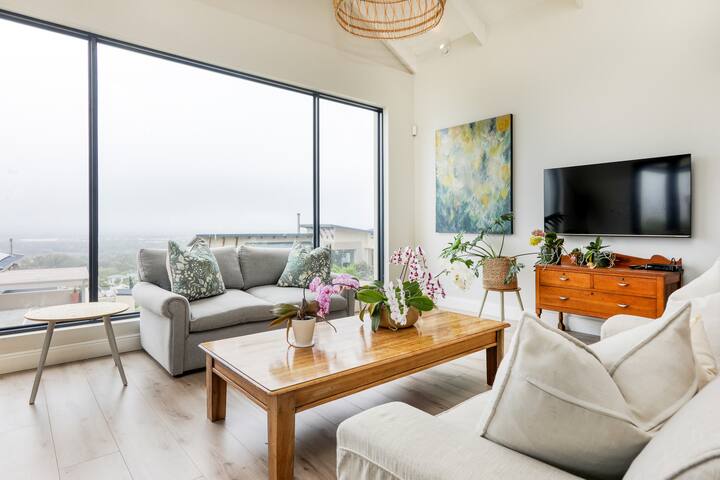 The Lookout – 4 bedrooms gallery image 2