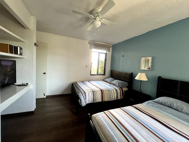 Soba 1 s televizorom