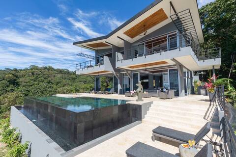Gema Escondida-Luxury and Private Villa