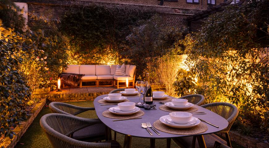 The Elegant Fulham Maisonette gallery image 3