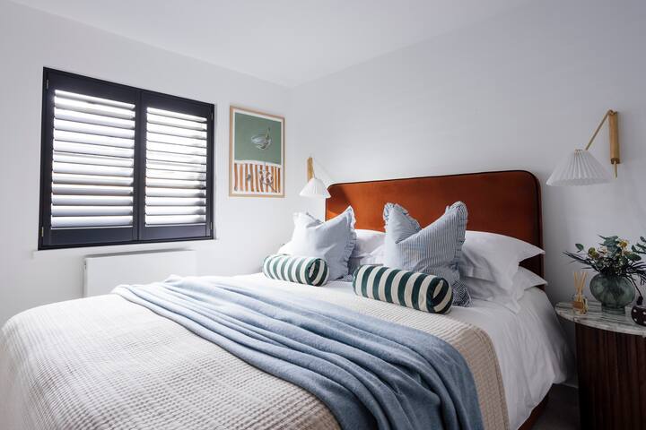 The Elegant Fulham Maisonette gallery image 4