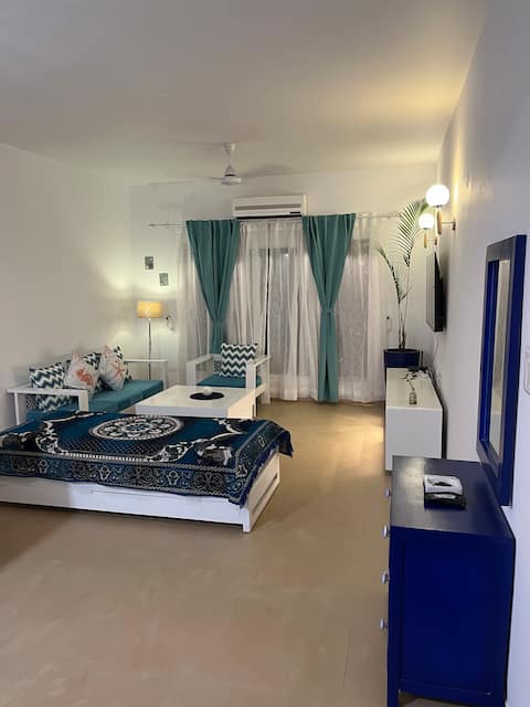 Romantic Ocean themed Beautiful Cozy Spacious 1bhk