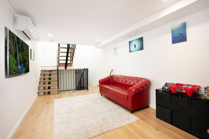 Position Perfect gallery image 4