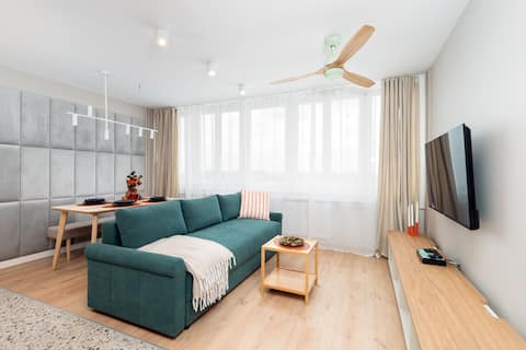 Top performing Airbnb: Apartament Boston - by Kairos Apartments in Koszutka