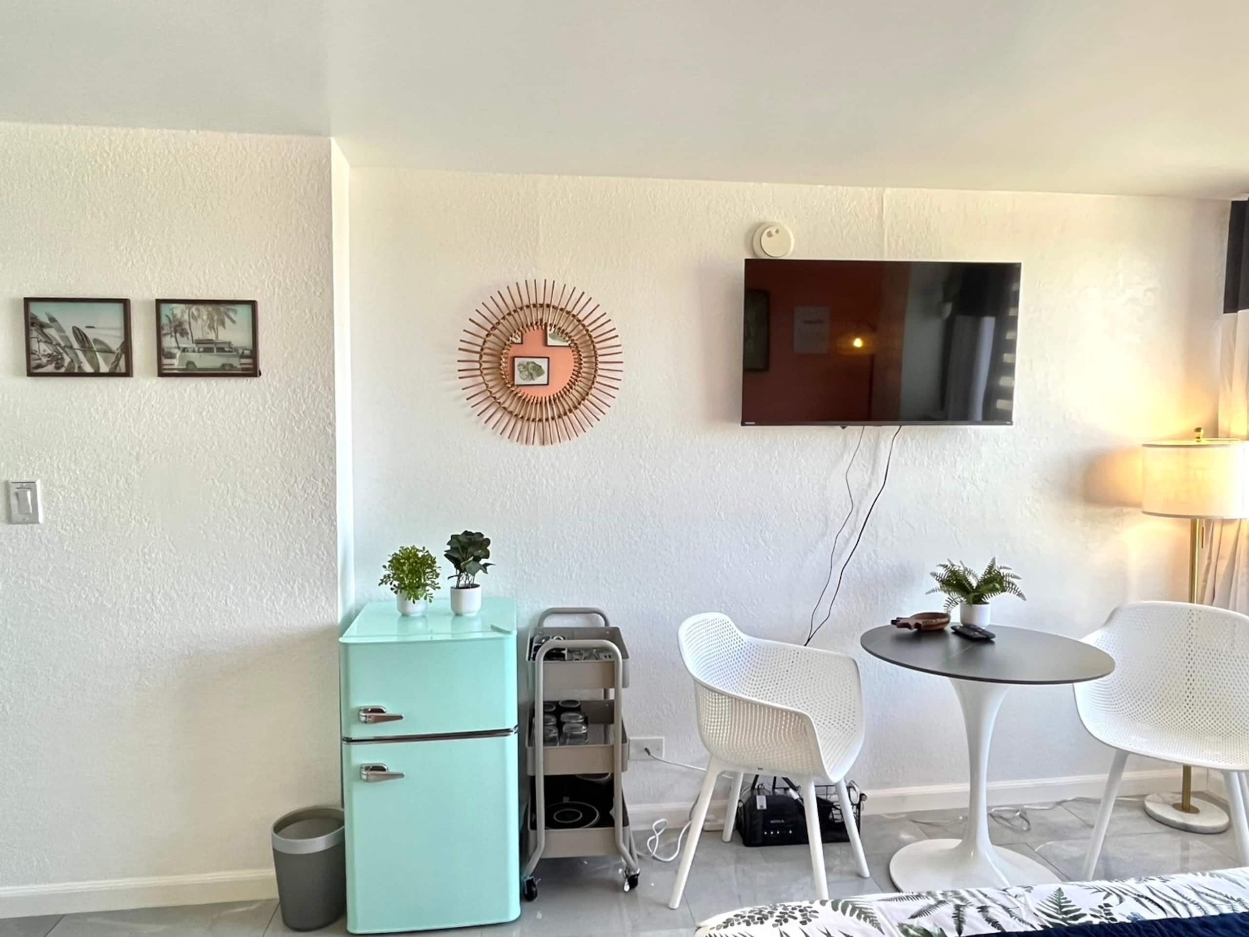 Condo in Honolulu · ★4.65 · Studio · 1 bed · 1 bath - Image 10