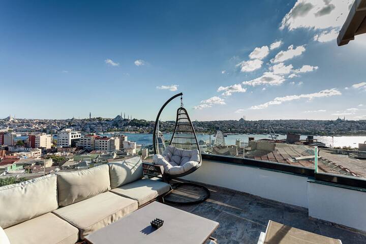 triplex 360 view terrace 7BR/5BA