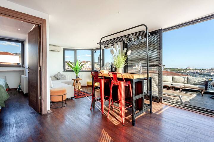 triplex 360 view terrace 7BR/5BA gallery image 5