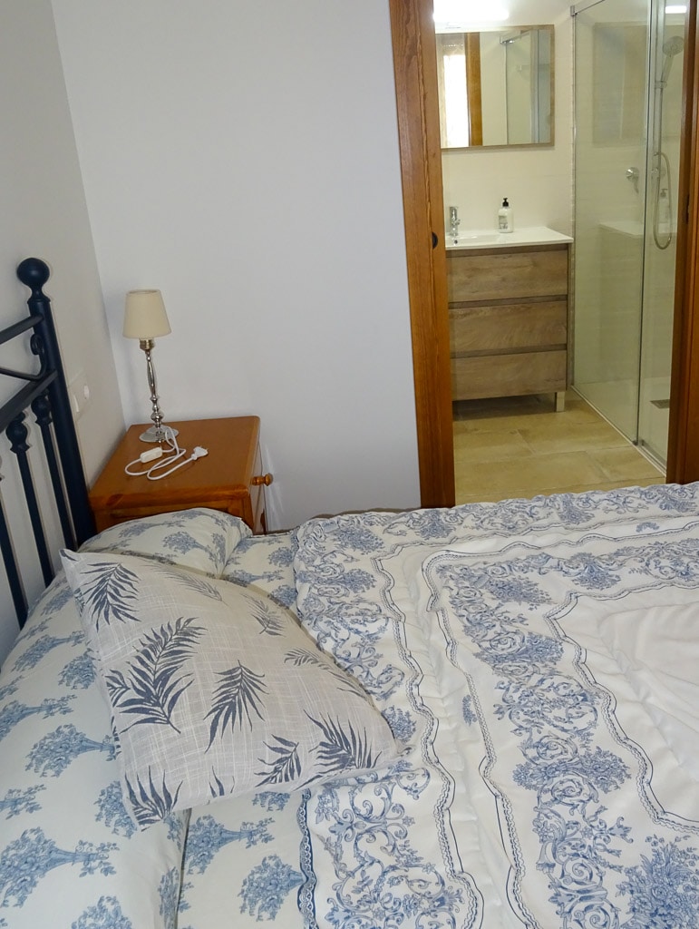 საძინებელი 4