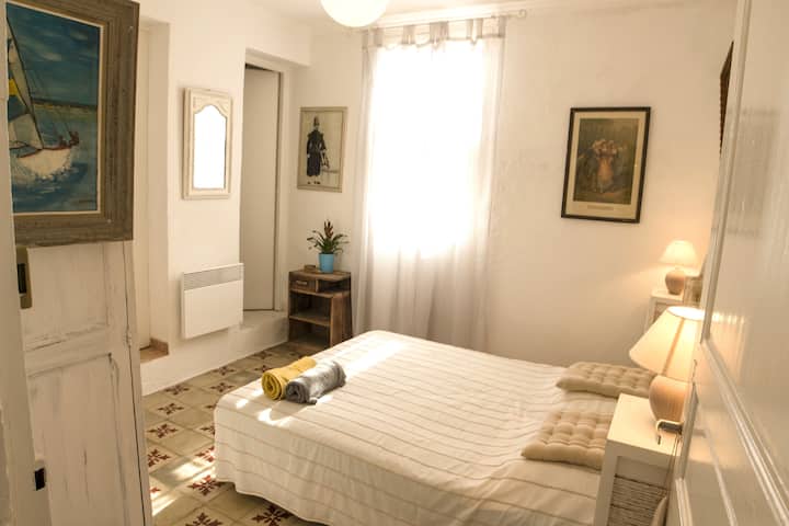 საძინებელი 4