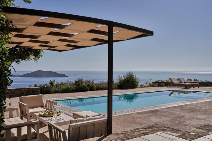Sophisticated Elegance with Majestic Elounda Views gallery image 2