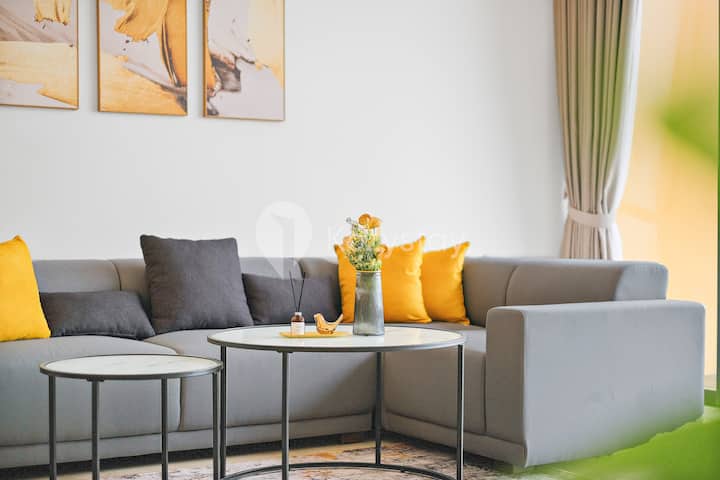 Lyra By Kozystay | 3br | Resort Pool | Cilandak - Yakarta