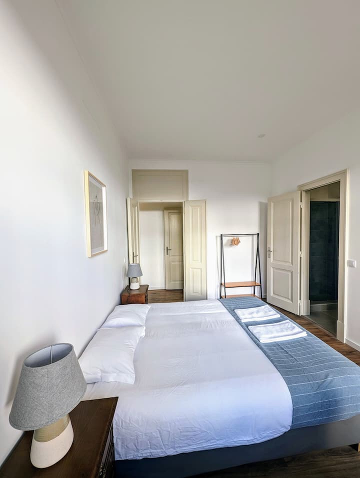 Izba č.5 (pokračovanie)