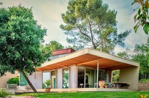 Beautiful Architect-Designed Villa