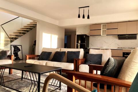 simba view airbnb option of 4 bedroom