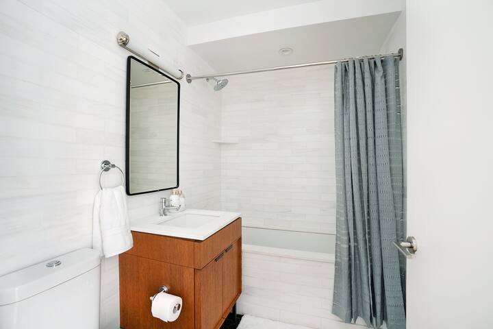 The Magic of the East gallery image 2