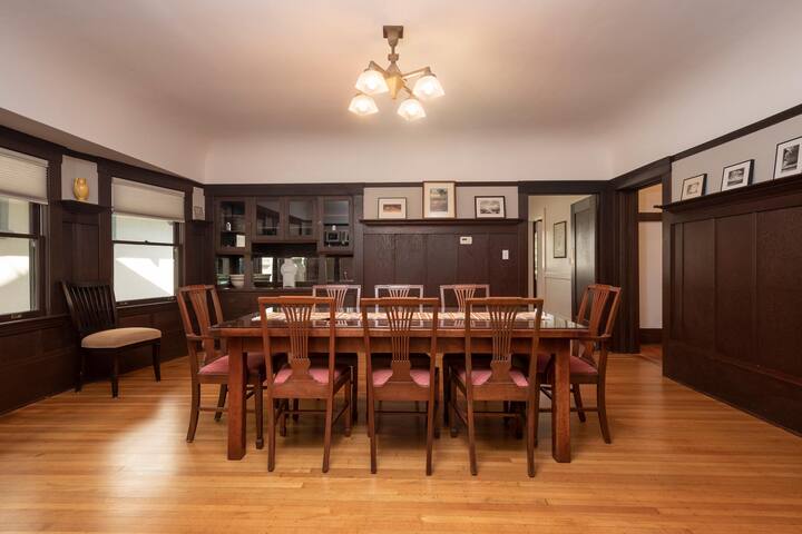 Special Downtown Palo Alto House gallery image 2