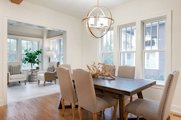 Main Floor Gem in Downtown Wayzata/Lake Minnetonka gallery image 5