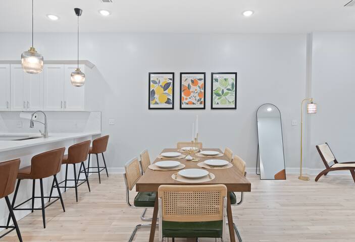 NYC Skyline Views | Modern Penthouse! Close to NYC gallery image 4