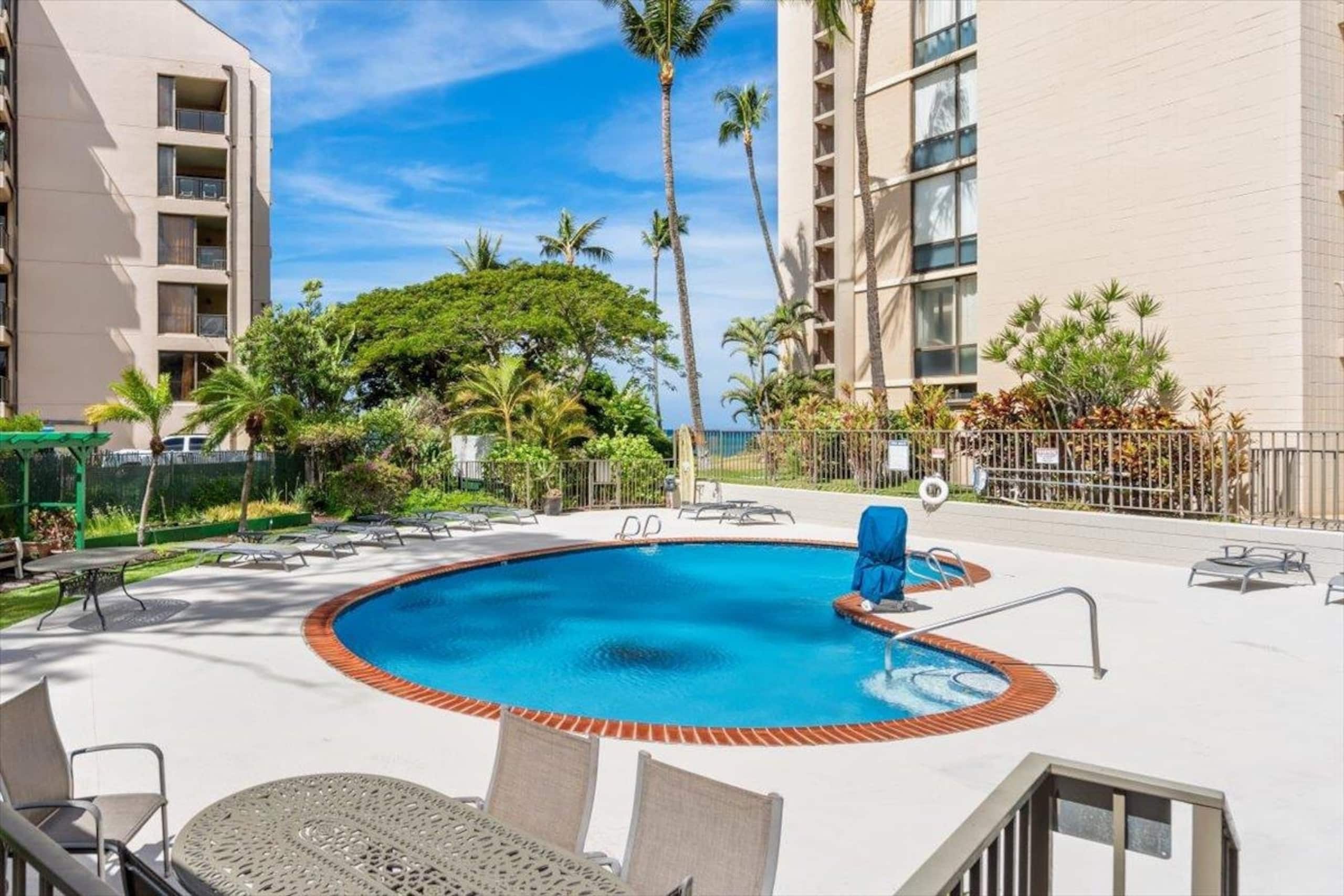 1BR 1BA Corner Condo with Unbelievable Ocean Views - Image 36