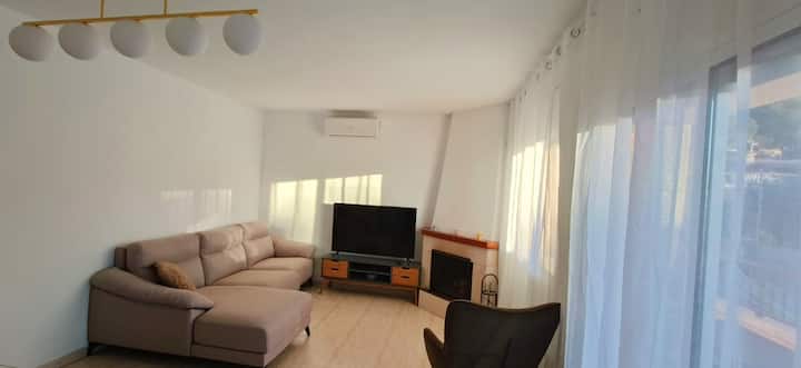Hermosa Casa Con Piscina Privada Y Bbq - El Vendrell