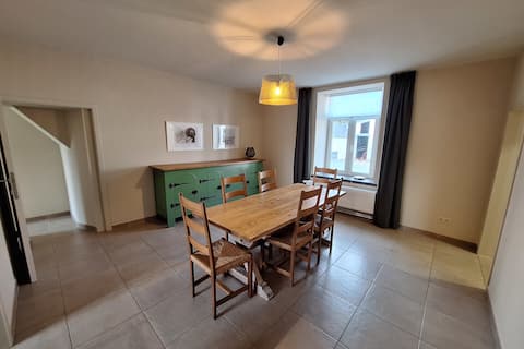 Long medium furnished rentals