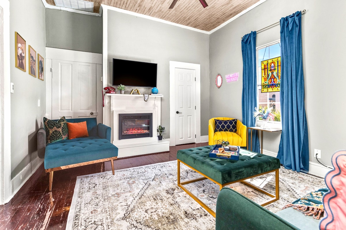 ห้องนั่งเล่นสไตล์แม็กซ์มาลิสต์