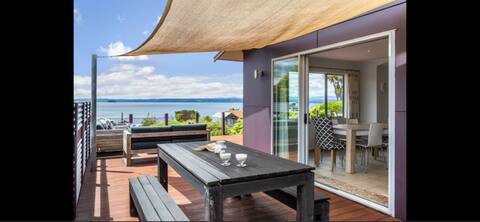 Whareroa Waterview Retreat