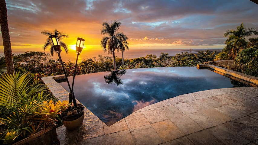 Best Panoramic Ocean View-Pool- Sleeps 12-Jungle