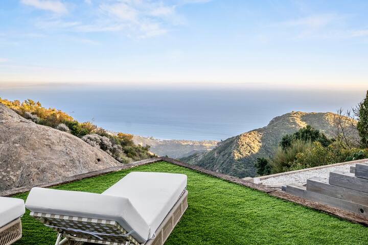 Malibu Cloud Mansion – Ocean Views, 2+ Acres gallery image 3