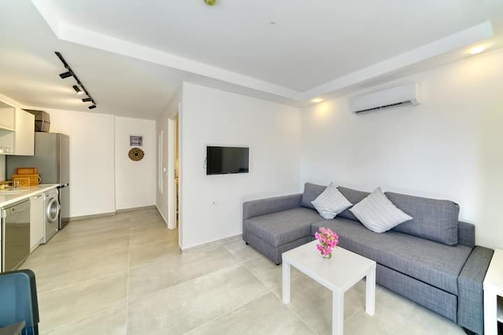 Bluenook Suite Pool Room 3 - Kaş