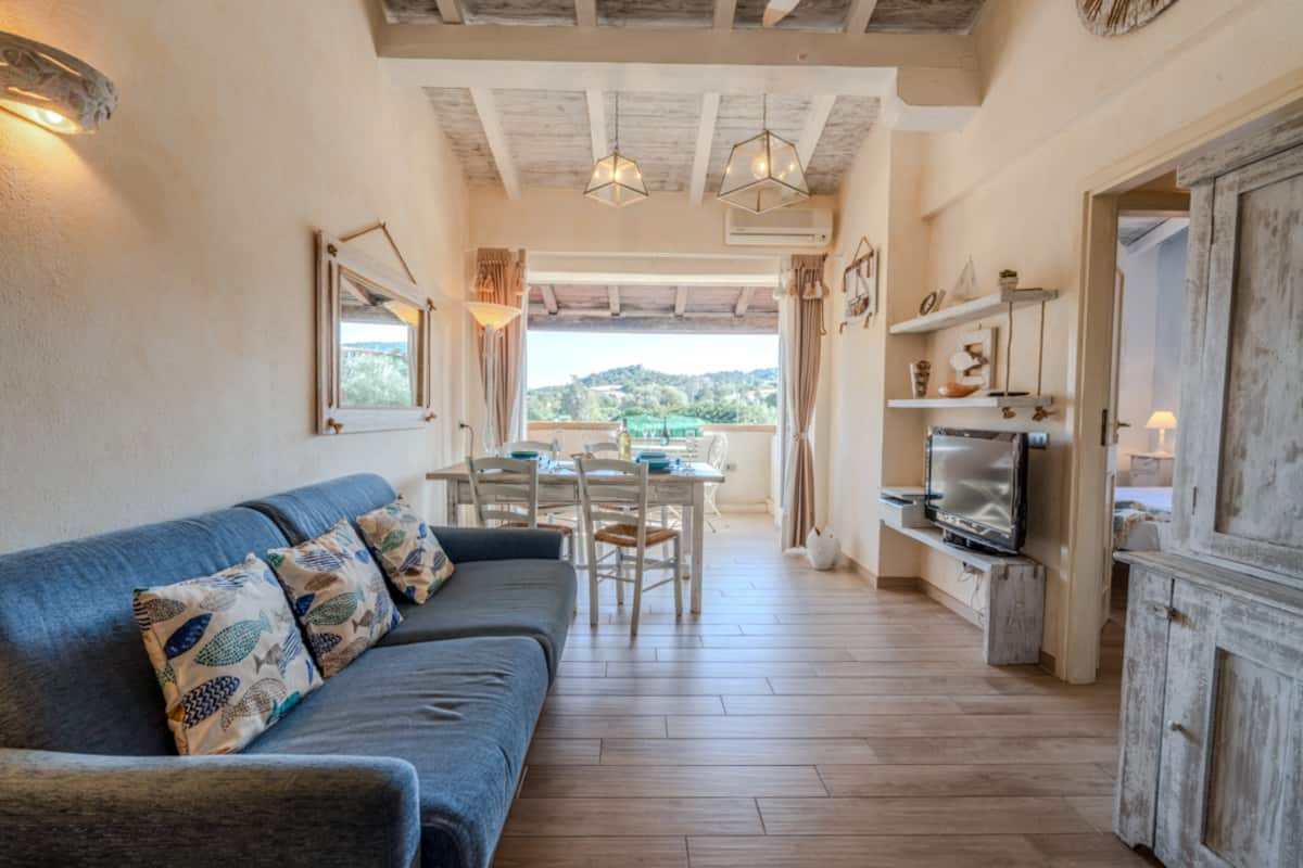 [PORTO ROTONDO]Comfort in Centro con Piscina, A/C foto 3