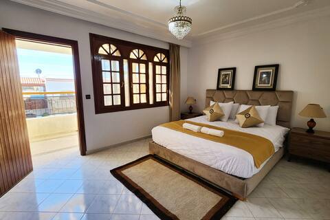 Private Moroccan Villa: 2 Min to Harhoura Beaches