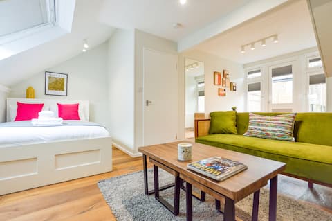 Top performing Airbnb: Split Level Studio @ West Hampstead in Camden