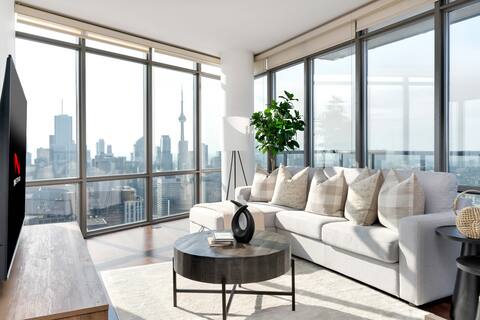 Sub-Penthouse Unit Best View of City w/ CN Tower!
