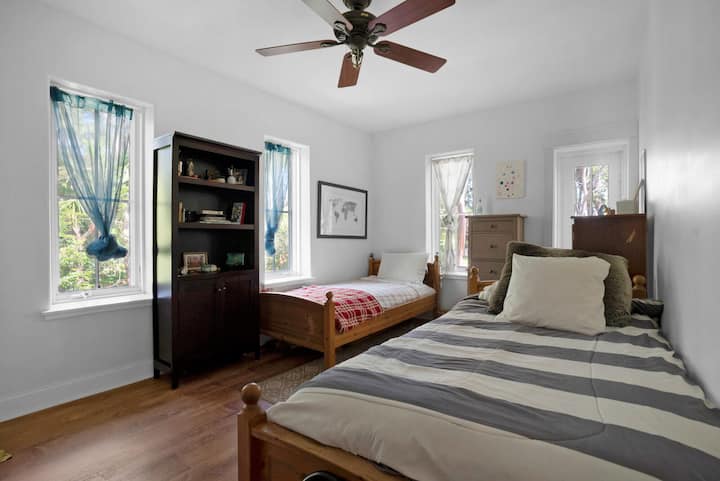 The fourth bedroom is downstairs and includes two fold-out sofa beds, which can sleep two to three guests.