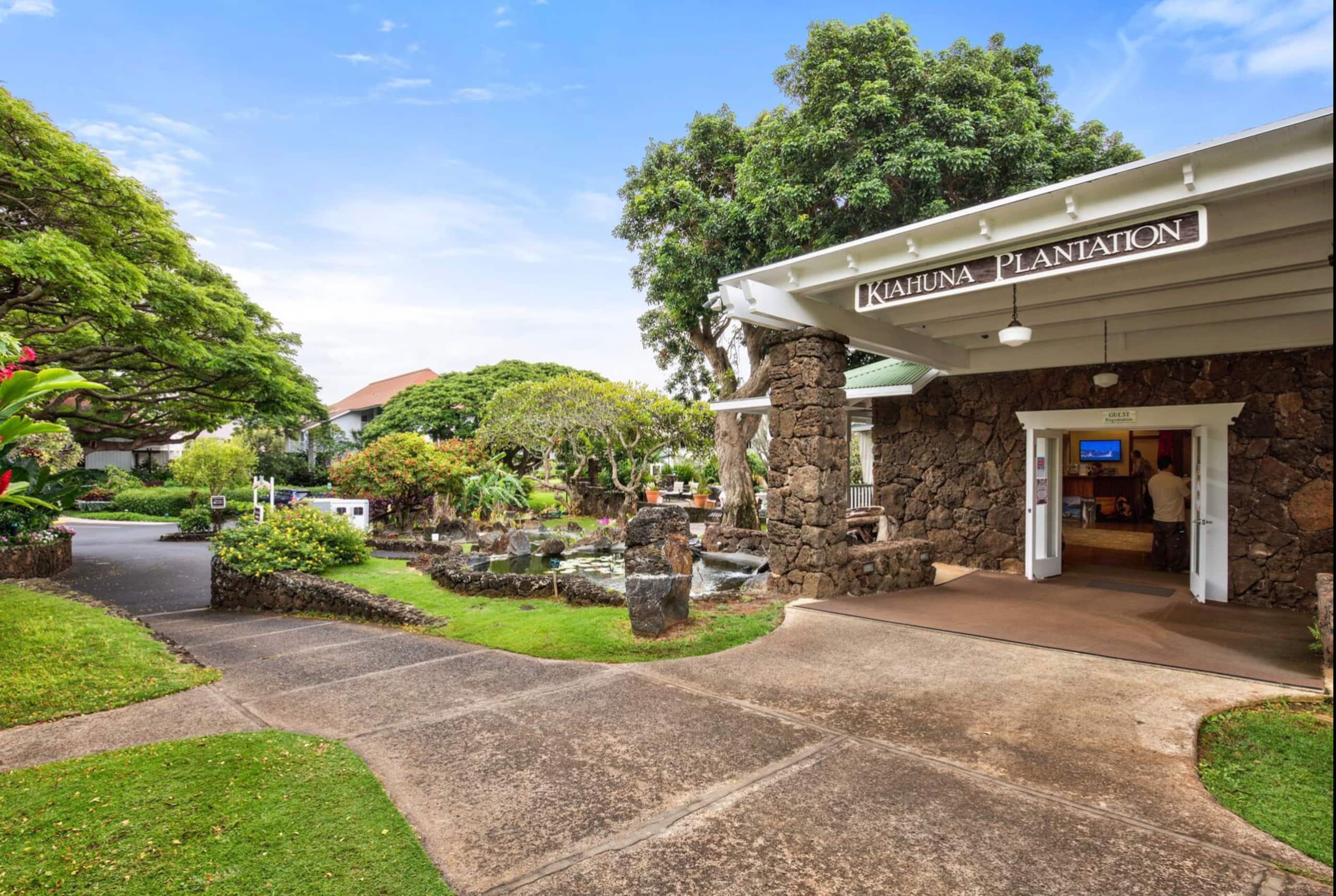 Condo in Koloa · ★4.88 · 1 bedroom · 2 beds · 1 bath - Image 7